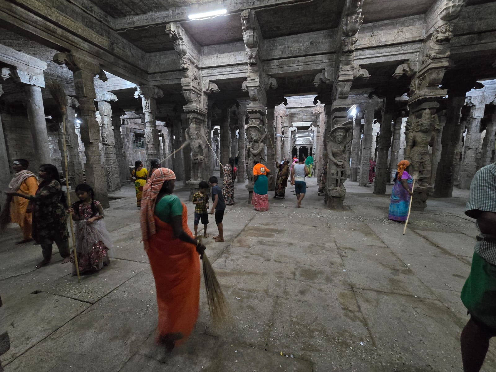 thiruvanikaval1.jpeg