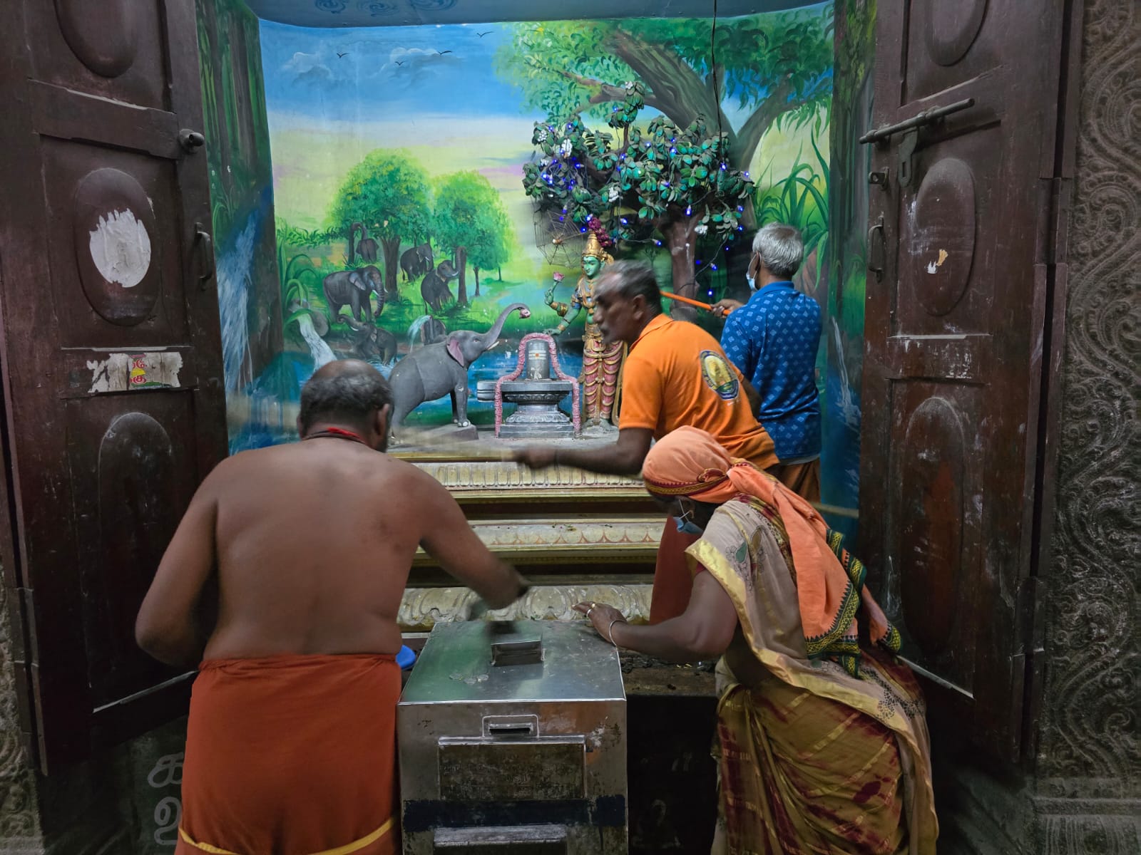 thiruvanikaval4.jpeg